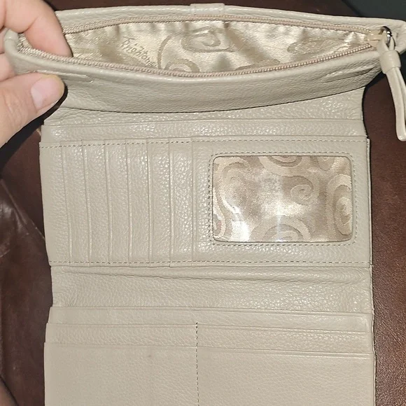 Brighton Nolita Wallet - Picture 4 of 7